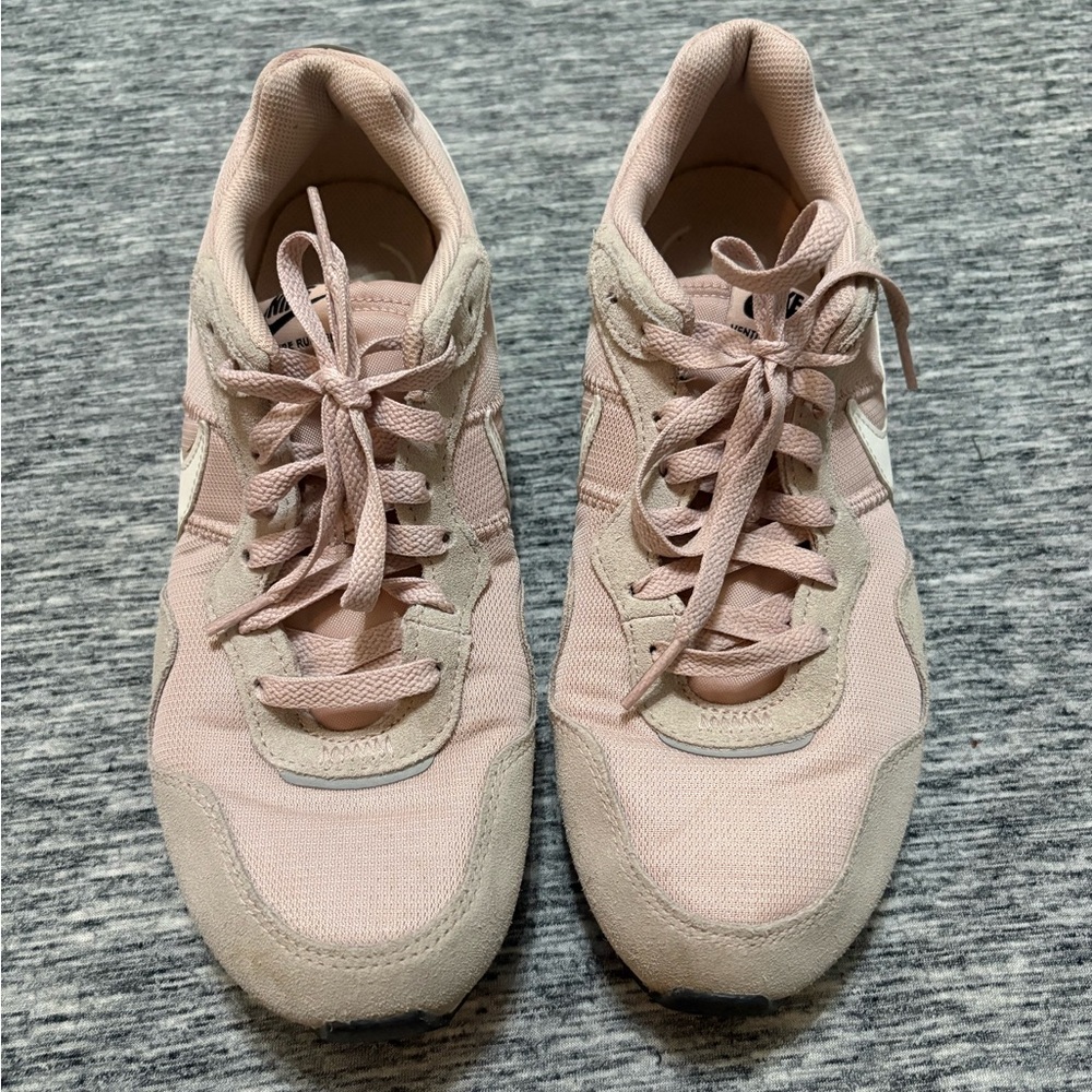 Nike Venture Runner Pink Oxford Running Shoes Ladies 11.5 - Picture 4 of 9